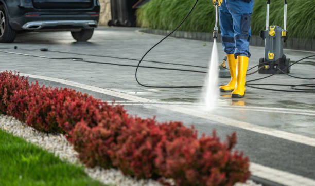 Professional  Pressure Washing Services in Forsyth, IL